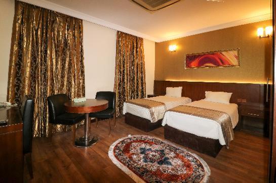 Bl Hotel'S Erbil Esterno foto