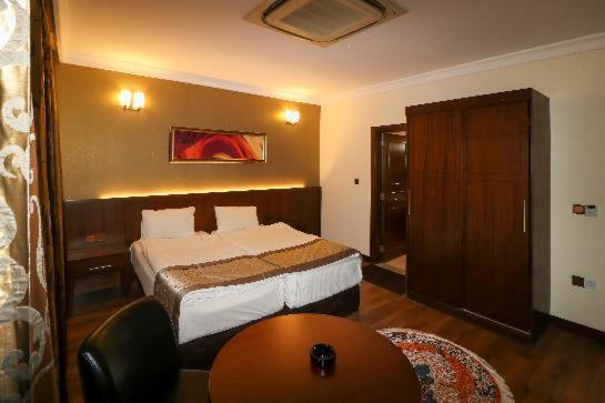 Bl Hotel'S Erbil Esterno foto
