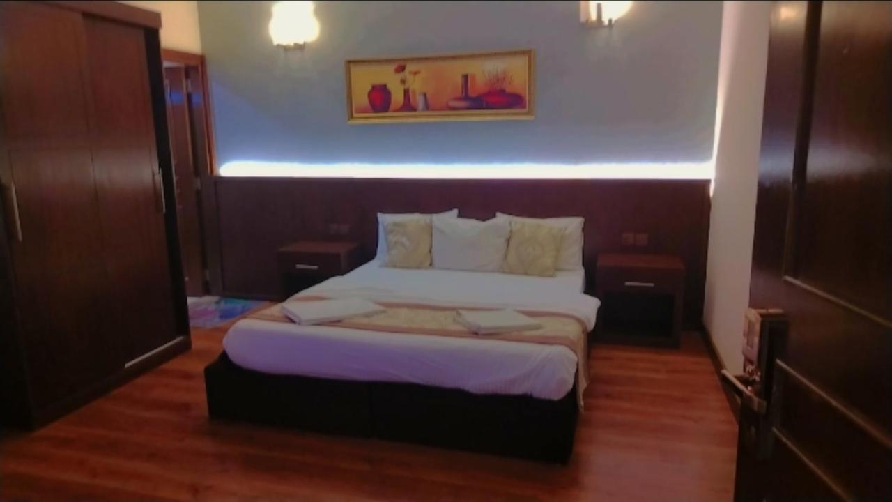 Bl Hotel'S Erbil Esterno foto