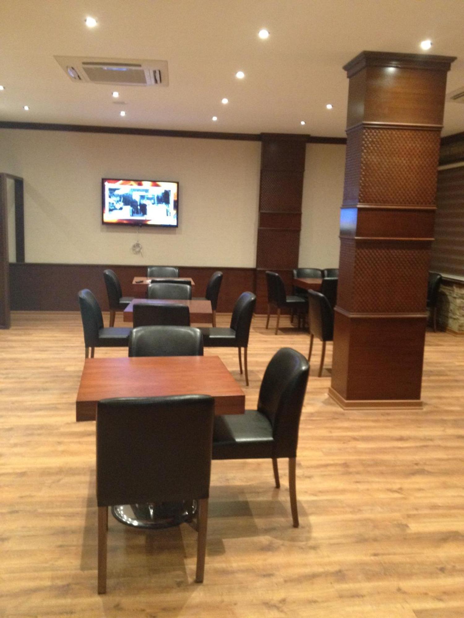 Bl Hotel'S Erbil Esterno foto